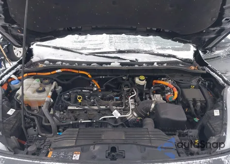 2022 Ford Escape Se Hybrid z USA, uszkodzony, nr VIN 1FMCU0BZ3NUB06953